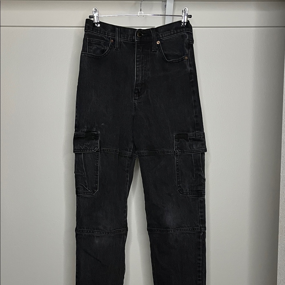 Universal Thread Black Cargo Jeans